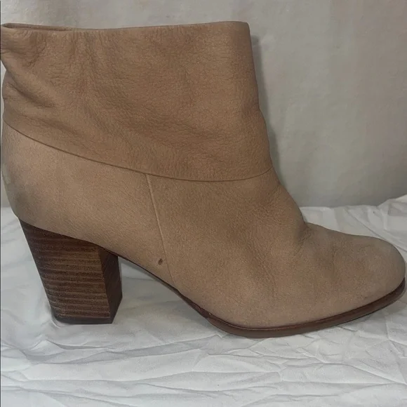 Cole Haan Beige Leather Ankle Booties with Stacked Heel - Picture 5 of 11